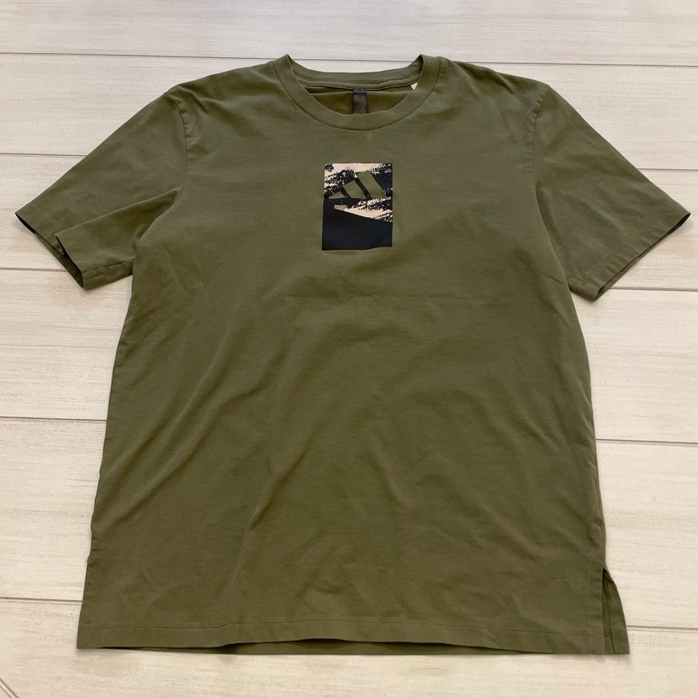 2 Adidas T-Shirts - Picture 3 of 4